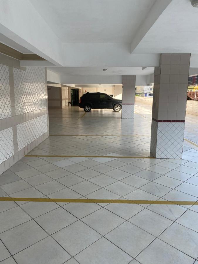 Apto A 50M Da Praia, Com Ar Condicionado, Wifi , Portaria 24H برايا جراندي المظهر الخارجي الصورة
